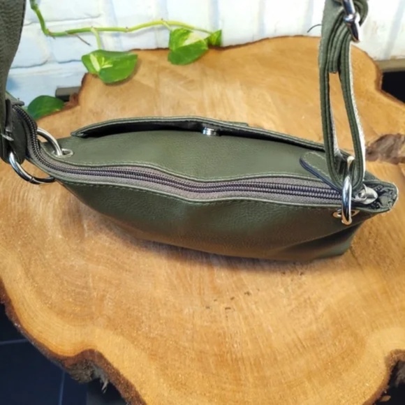 Rosetti Moss Green Crossbody - Picture 8 of 15